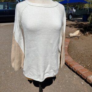 CHICOS Pullover Sweater Stitch Detail Sleeve Ecru Size 0 H001-21 NWT Colorblock